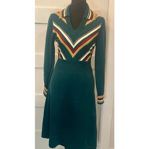 Vintage 1970s YES Chevron Knit Sweater Dress – Dark Green Wool Blend Sz Small